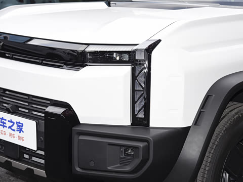 2025�� 215Զ�а�