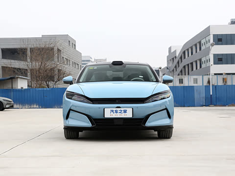 2025�� EV 701KM�����״��콢��