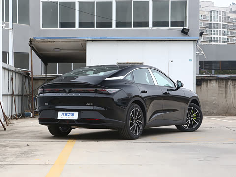 2025�� �Ŀ� 708MAX 200kW