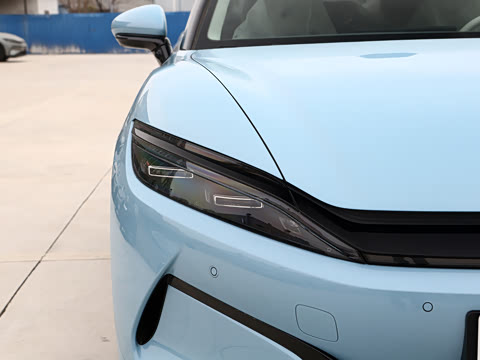 2025�� EV 701KM�����״��콢��