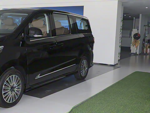 2025�� �Ŀ� MAX 2.0T �Զ������� ���� 7��