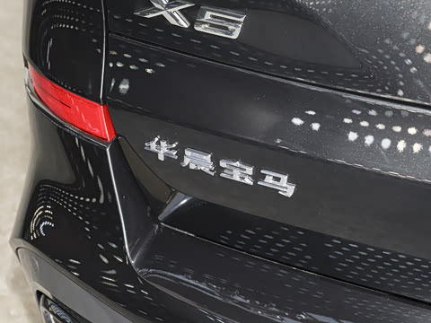 2026�� �Ŀ� xDrive 40Li M�˶���ҹ��װ