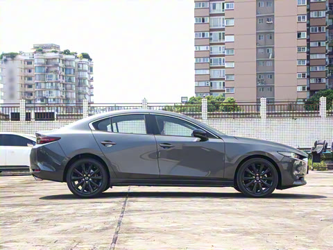 2025�� 2.0L �Զ���ҫ��