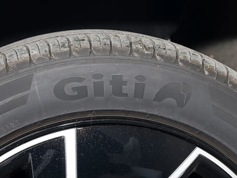 2025�� �Ŀ� 560PRO 185kW