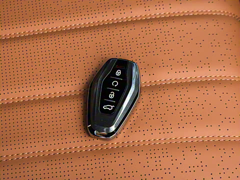 2026�� 2.0TD �Զ���Ӣ 5��