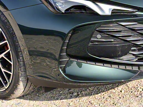 2026�� 2.0T 405 AT������