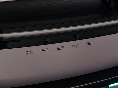 2025�� 750 ���������� Ultra