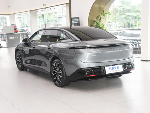 2025�� �����������Ǽݰ� 100kWh