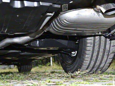 2026�� E 300 L �����˶���