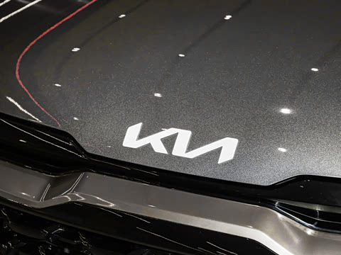 2025�� 2.0T ��������������