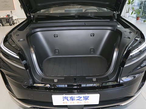 2025�� Max ������