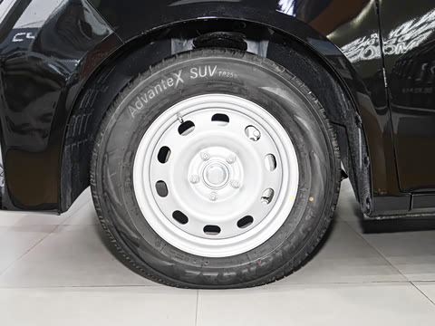 2026�� 2.0L �ֶ����ᾫӢ�� 7�� CNG