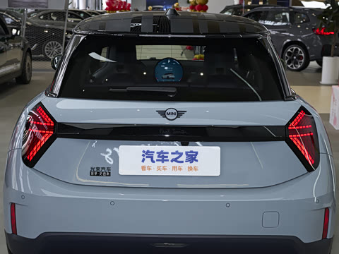 2025�� PAUL SMITH ���ʦ��