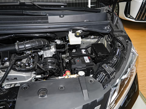 2026�� 2.0L �ֶ����ᾫӢ�� 7�� CNG