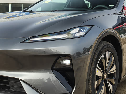 2026�� 660Max��ΪǬ��ADS SE��