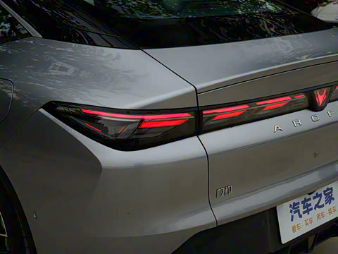 2025�� �Ŀ� 668MAX���а� 200kW