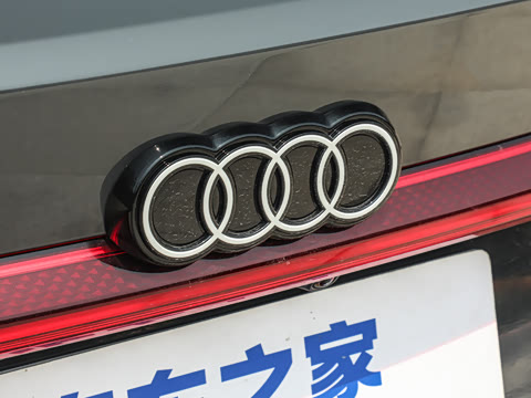 2026�� quattro Ǭ���Ǽݰ�