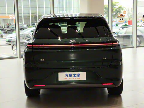 2025�� Pro ���ܻ��°�