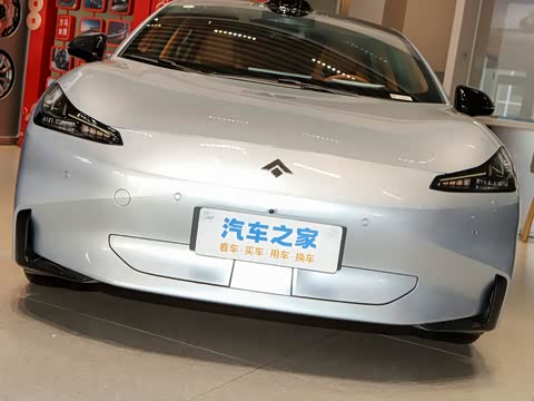 2025�� �Ŀ� 710 Max��