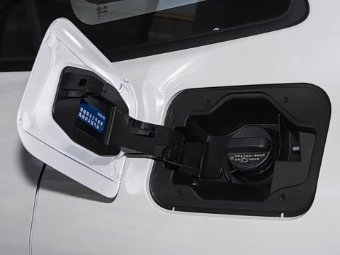 2026�� 2.0L ����������