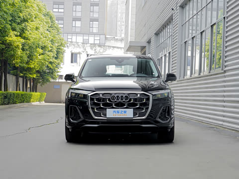 2026�� 55 TFSI quattro S line�˶���