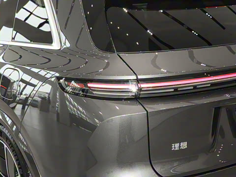 2025�� Max ���ܻ��°�