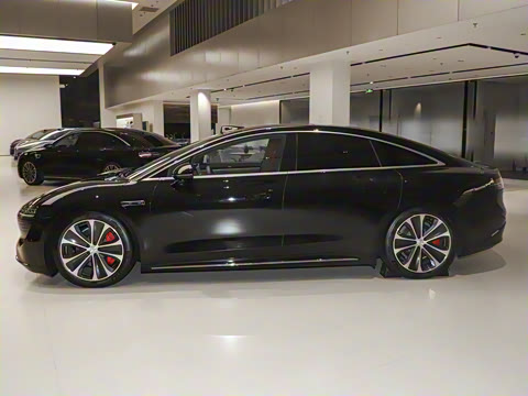 2025�� 785km Ultra