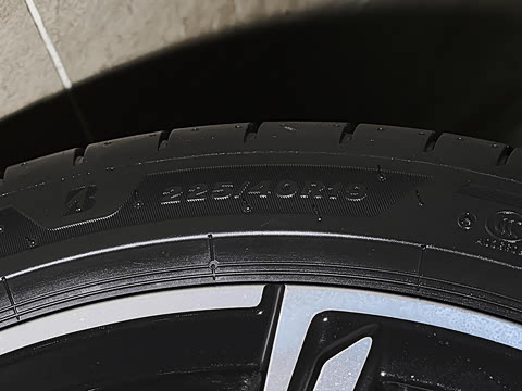 2026�� 225L M�˶���ҹ��װ