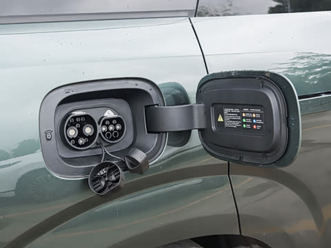 2025�� ������