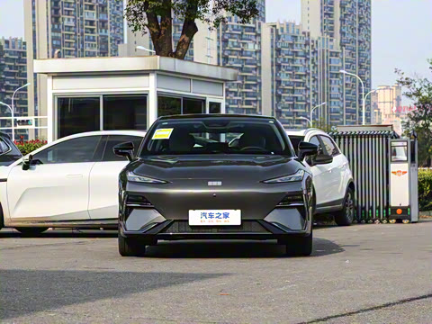 2025�� 610km ������