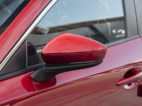 2025�� 2.0L �Զ����Ű�