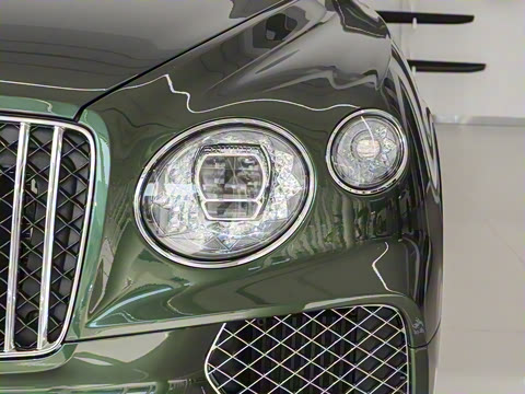 2026�� 4.0T V8 ������ŶȰ�