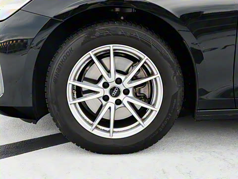 2025�� Avant �����