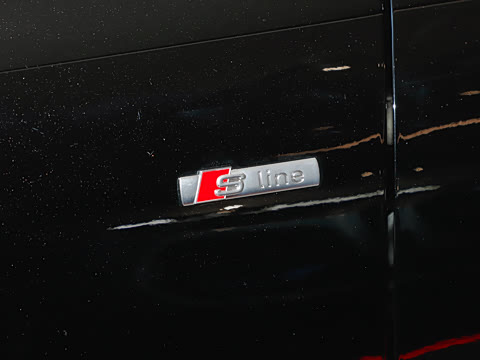 2026�� 2.0T quattro ������