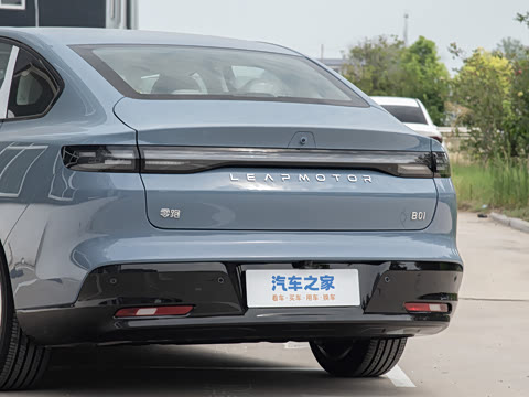 2025�� 550������