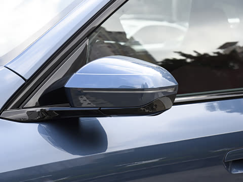 2025�� xDrive30L ������ M�˶���ҹ��װ