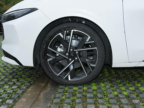 2026  2.0T  EcoBoost  