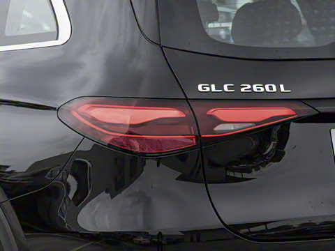 2026�� GLC 260 L 4MATIC ������
