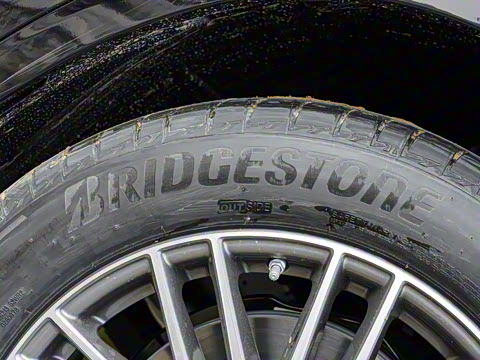 2026�� GLC 300 L 4MATIC ������ 5��