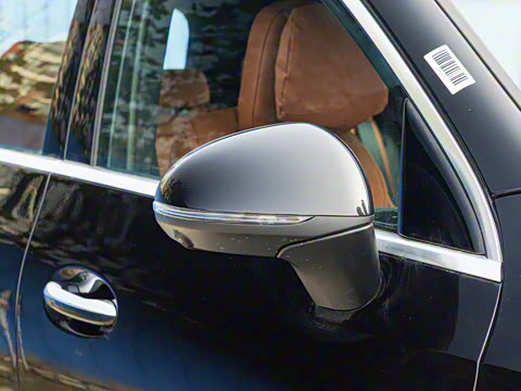 2026�� GLC 300 L 4MATIC ������ 5��