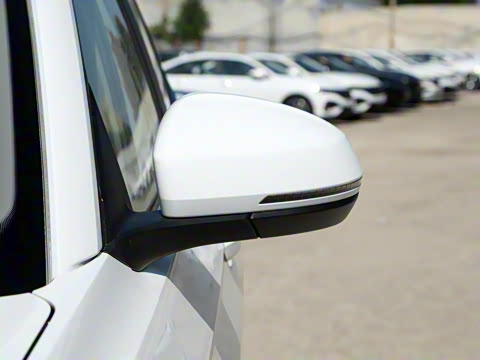 2026�� ���� 300TSI �����