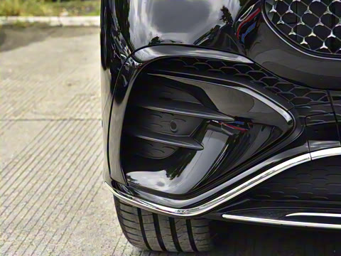 2025�� �Ŀ� GLE 400 e 4MATIC