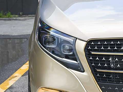 2025�� 2.0T �����