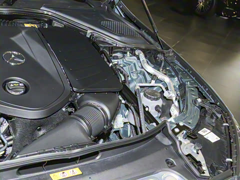 2026�� E 260 �˶���