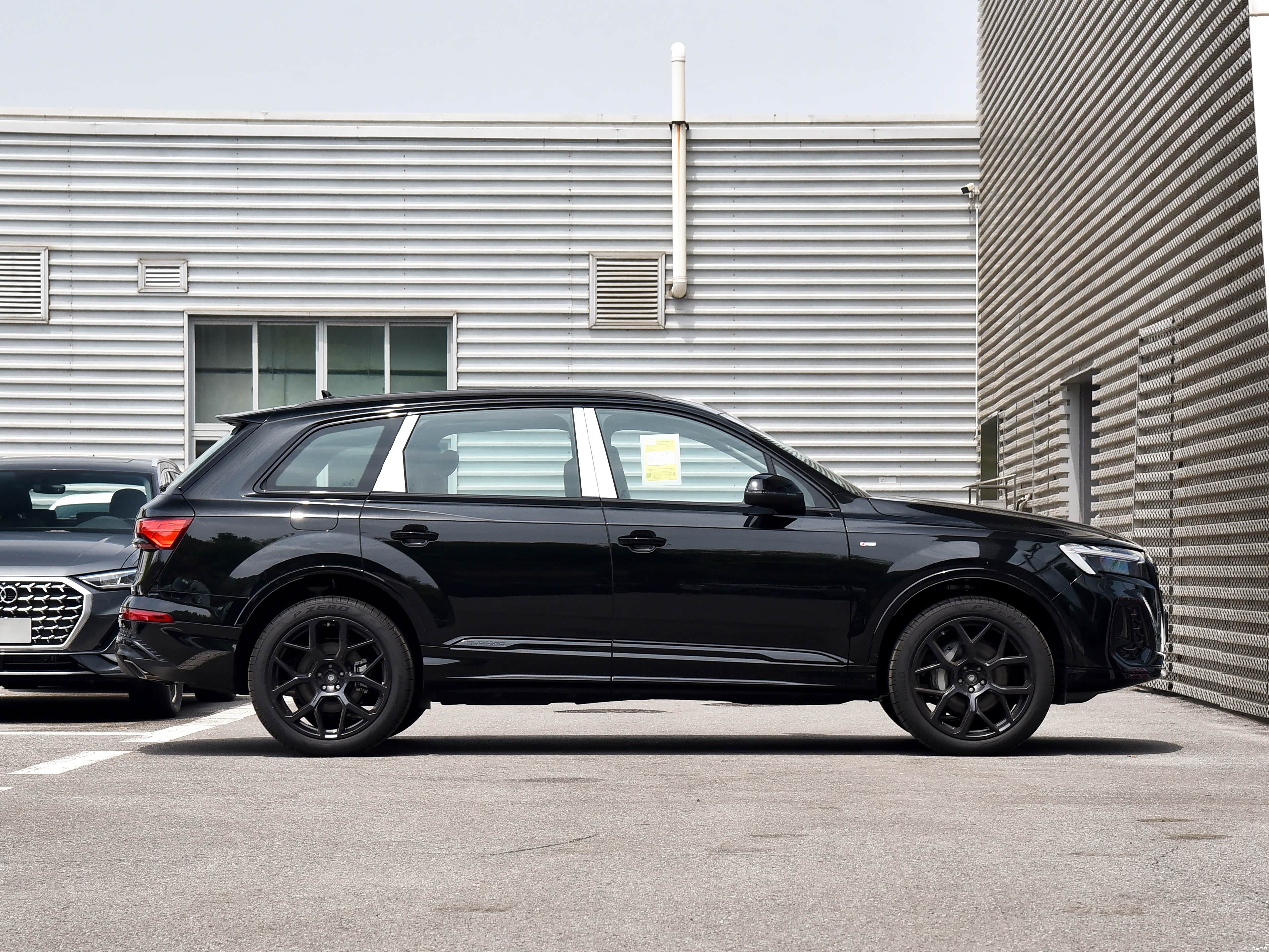 Audi Q7, миниатюра 8