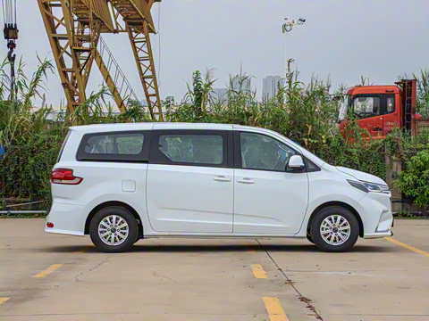 2025�� 2.4L �ֶ��߼����а� CNG 7��