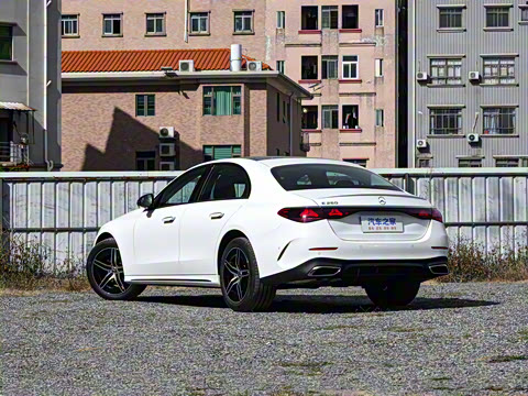 2026�� E 260 �˶���