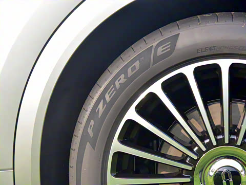 2025�� ���� Ultra ����������