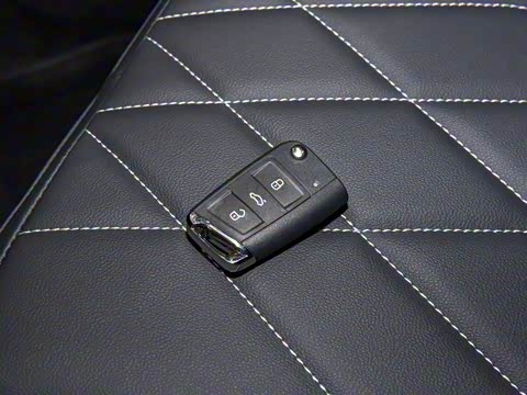 2026�� ���ڿ� 330TSI �Զ�����R-Line��ҫ��