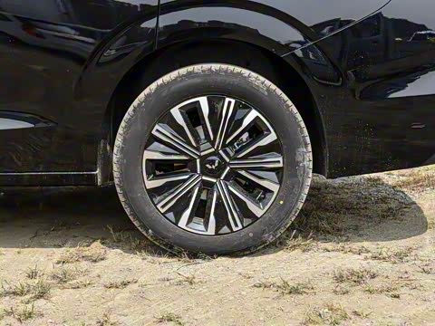 2025�� 1.5T CVT ��Ӣ��